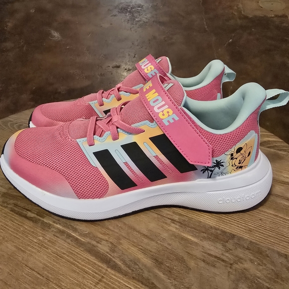 adidas Fortarun x Disney Minnie Mouse Pink Youth Sneakers – Size 5 (Like New) - Picture 3 of 7